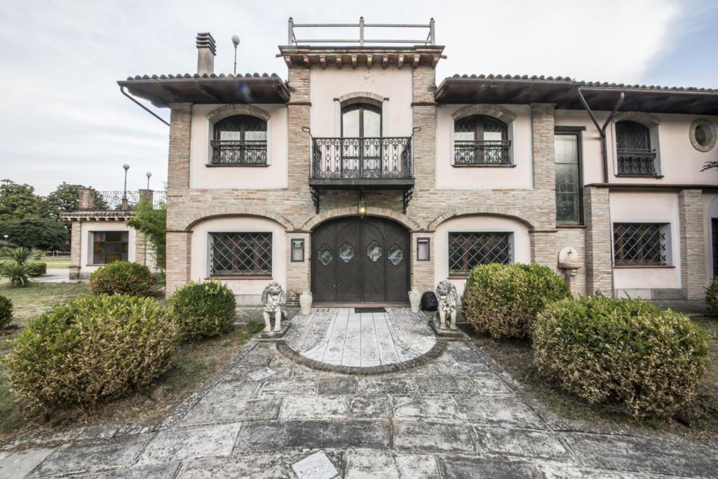 Hotel Villino Della Flanella โมดินา ภายนอก รูปภาพ