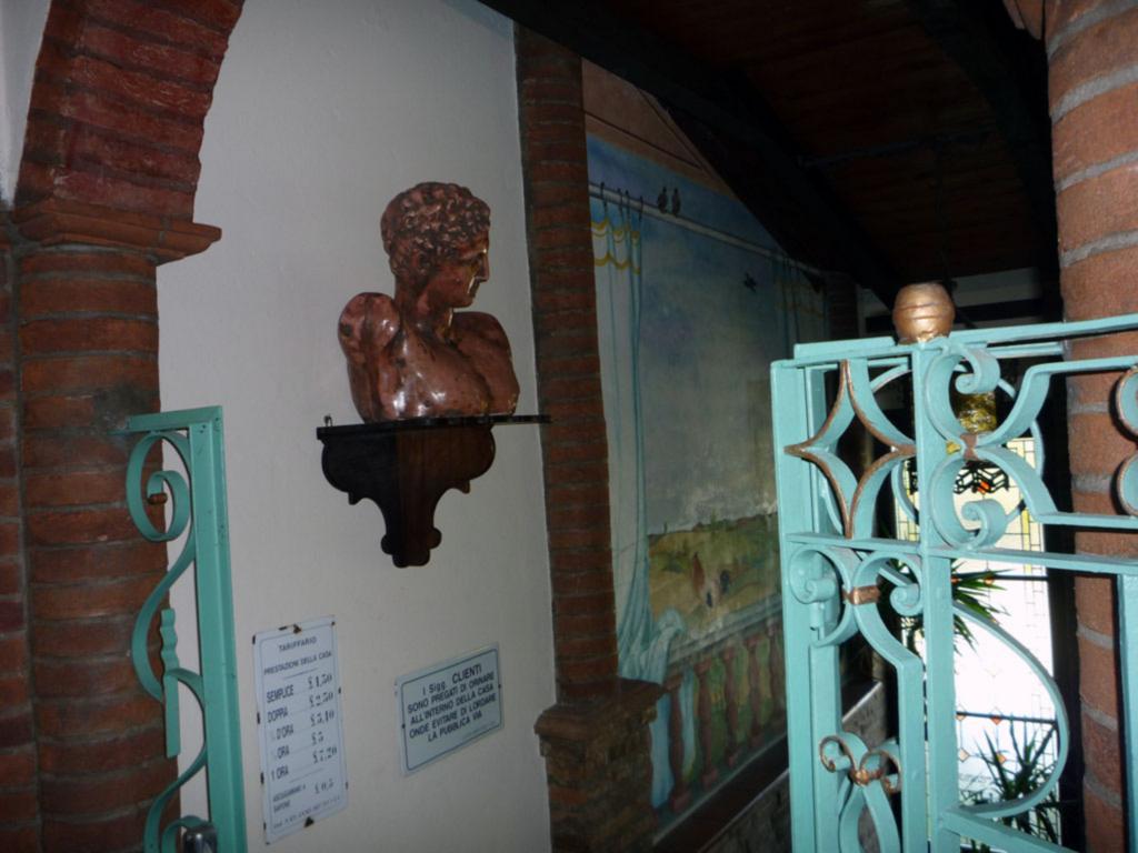 Hotel Villino Della Flanella โมดินา ภายนอก รูปภาพ