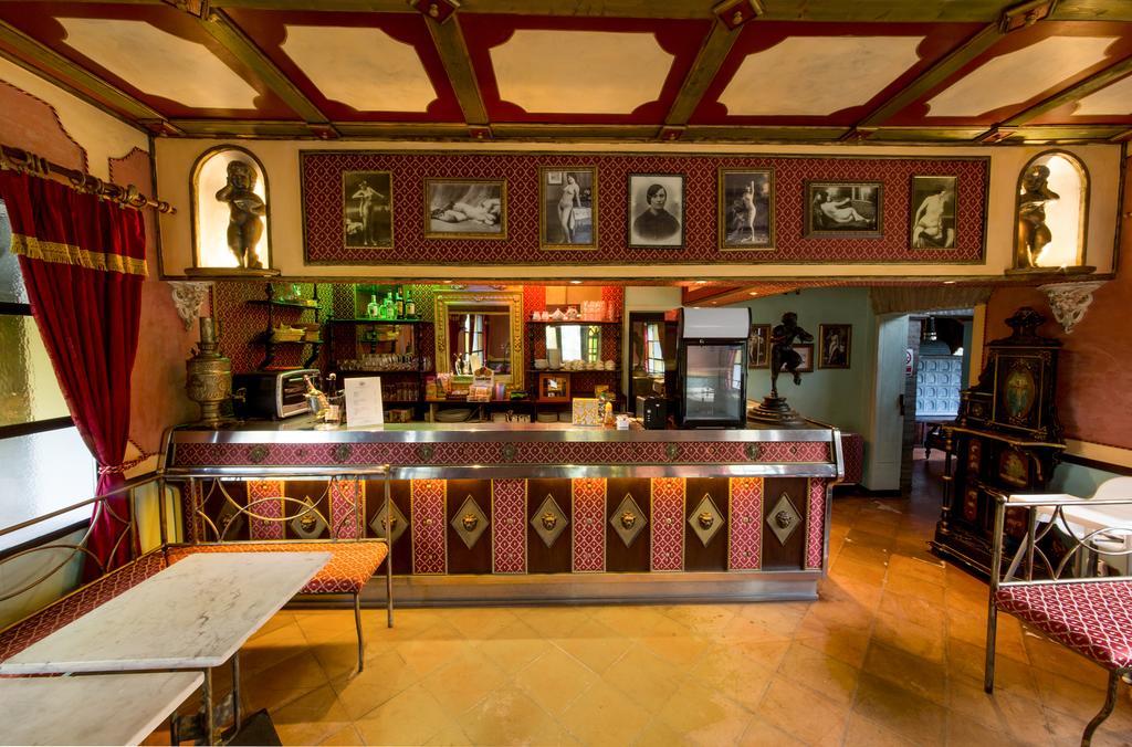 Hotel Villino Della Flanella โมดินา ภายนอก รูปภาพ