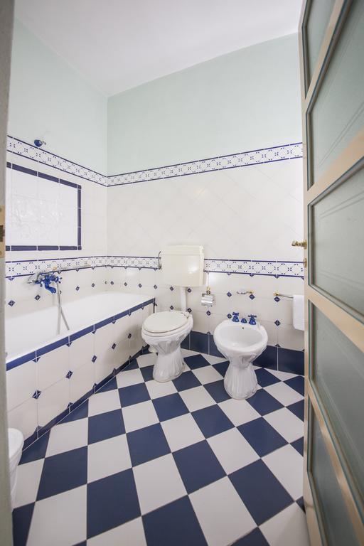 Hotel Villino Della Flanella โมดินา ห้อง รูปภาพ